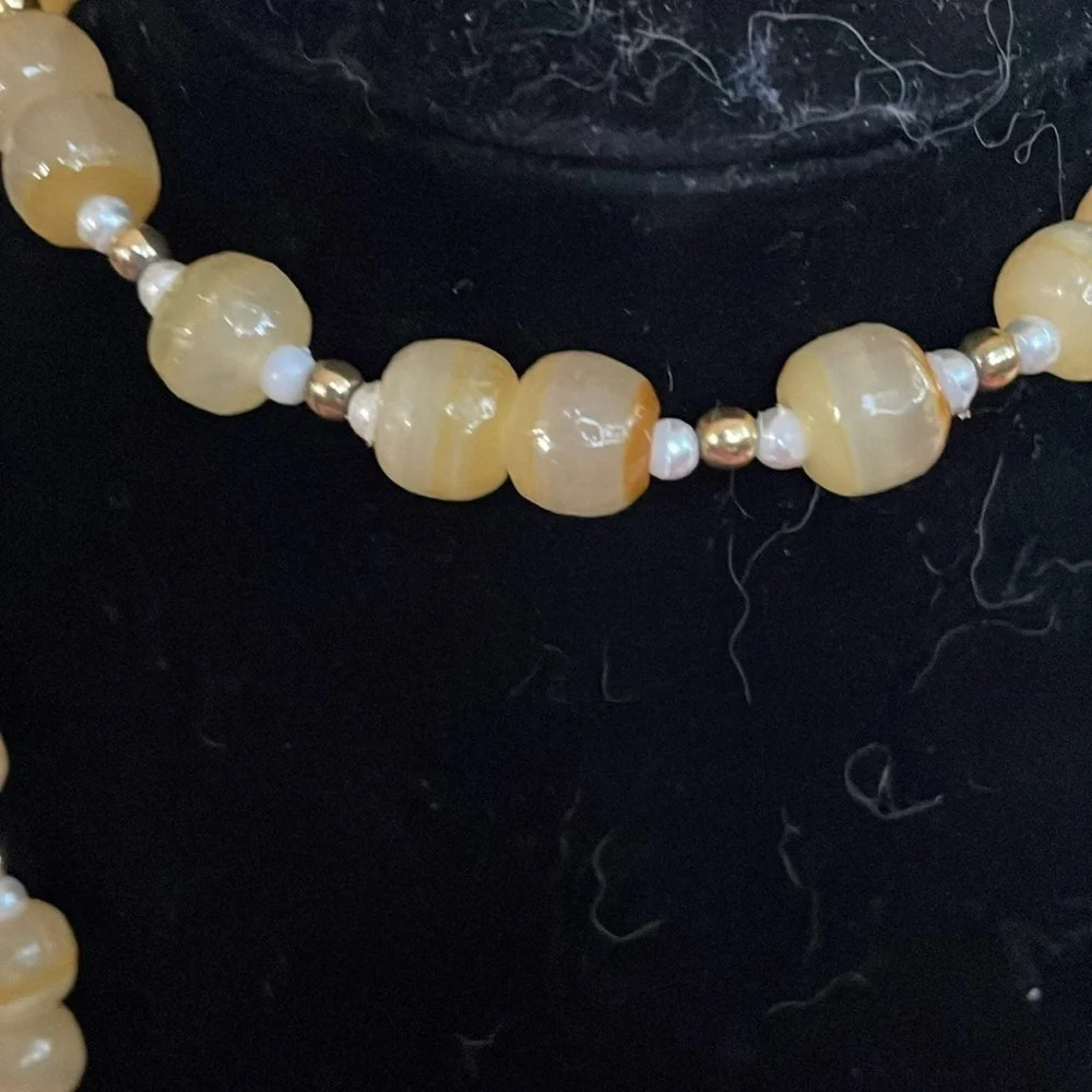 Vintage glass Yellow Beaded Necklace
